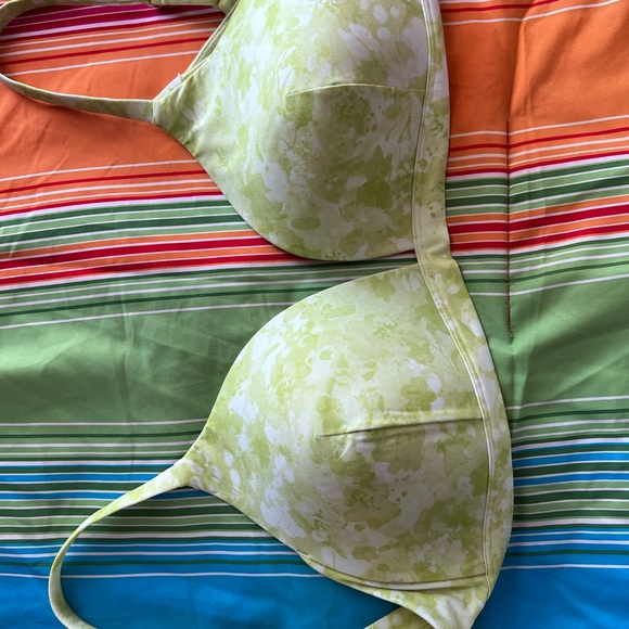 Lululemon DEEP SEA SWIM TOP D CUP - Picture 3 of 4